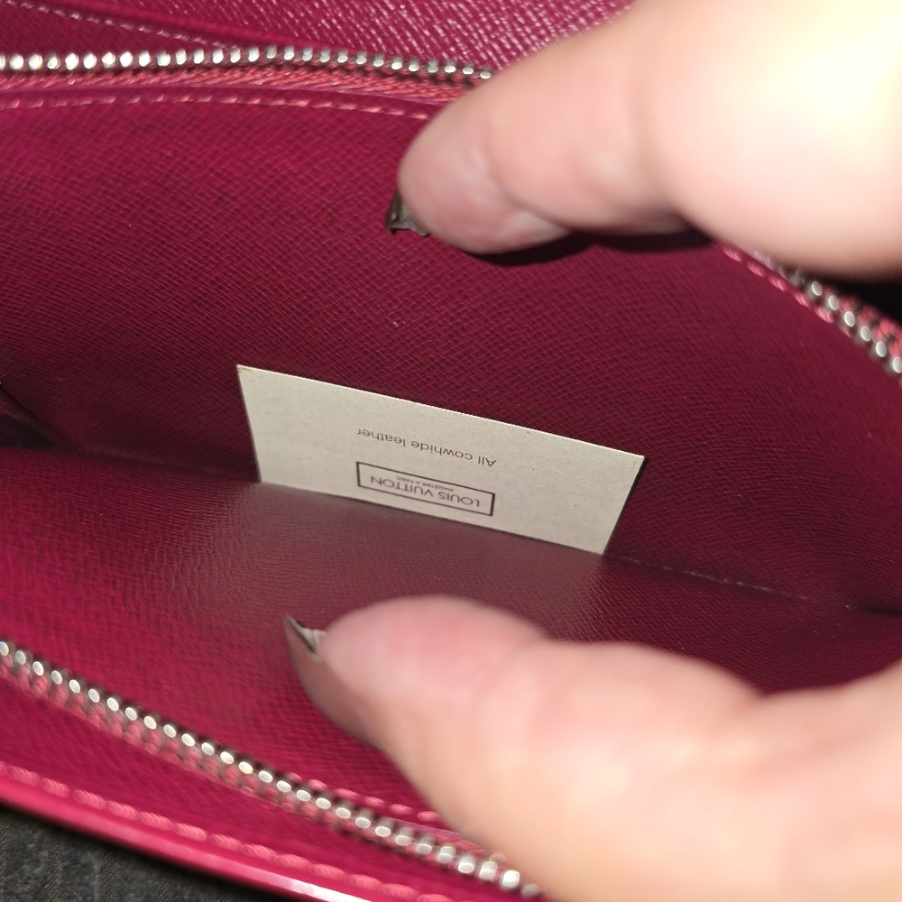 Louis Vuitton Epi Sarah International long wallet in Pink leather - Picture 9 of 12